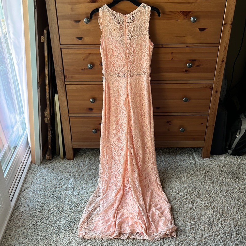 Dress - Picture 2 of 5
